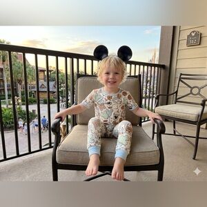 Little Snuggles Bamboo Kids Pajamas Disney Mickey Snack Print size 4T